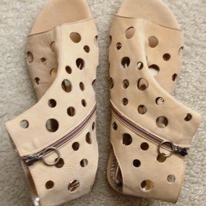 NWOB Sergio Amaranti Summer Boots Vero Cuoio